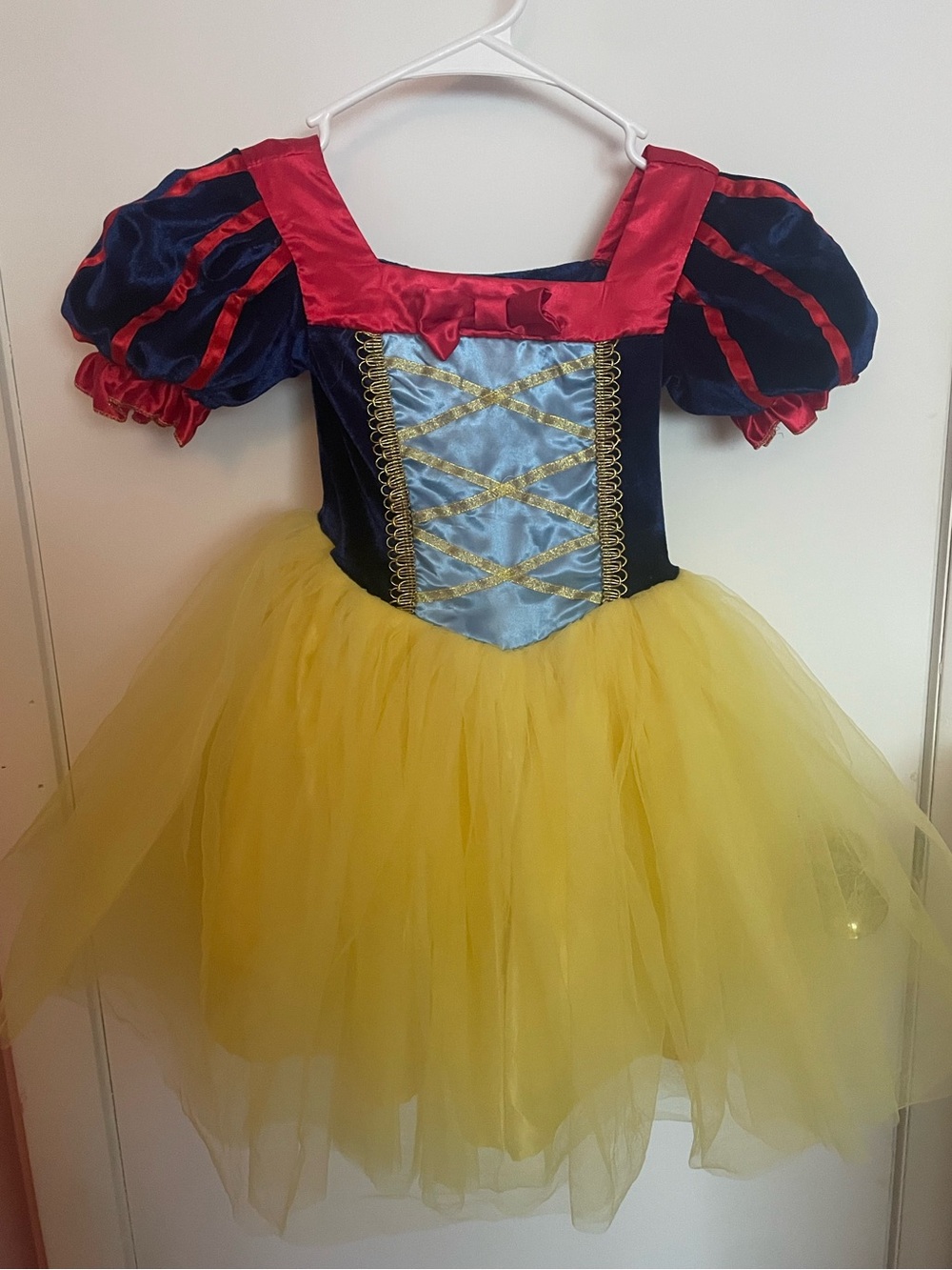Snow White-like Tulle Costume Dress